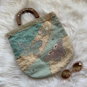 🦋Embroidered Butterfly Handbag🦋